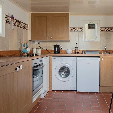 1844 Seascape Cottage Is Located On The Wild Atlantic Way Fanore Экстерьер фото