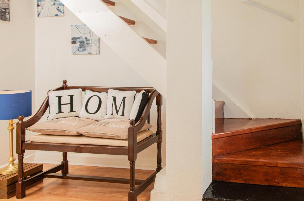 1844 Seascape Cottage Is Located On The Wild Atlantic Way Fanore Экстерьер фото